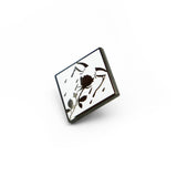Jag Lever Crying Rose Pin